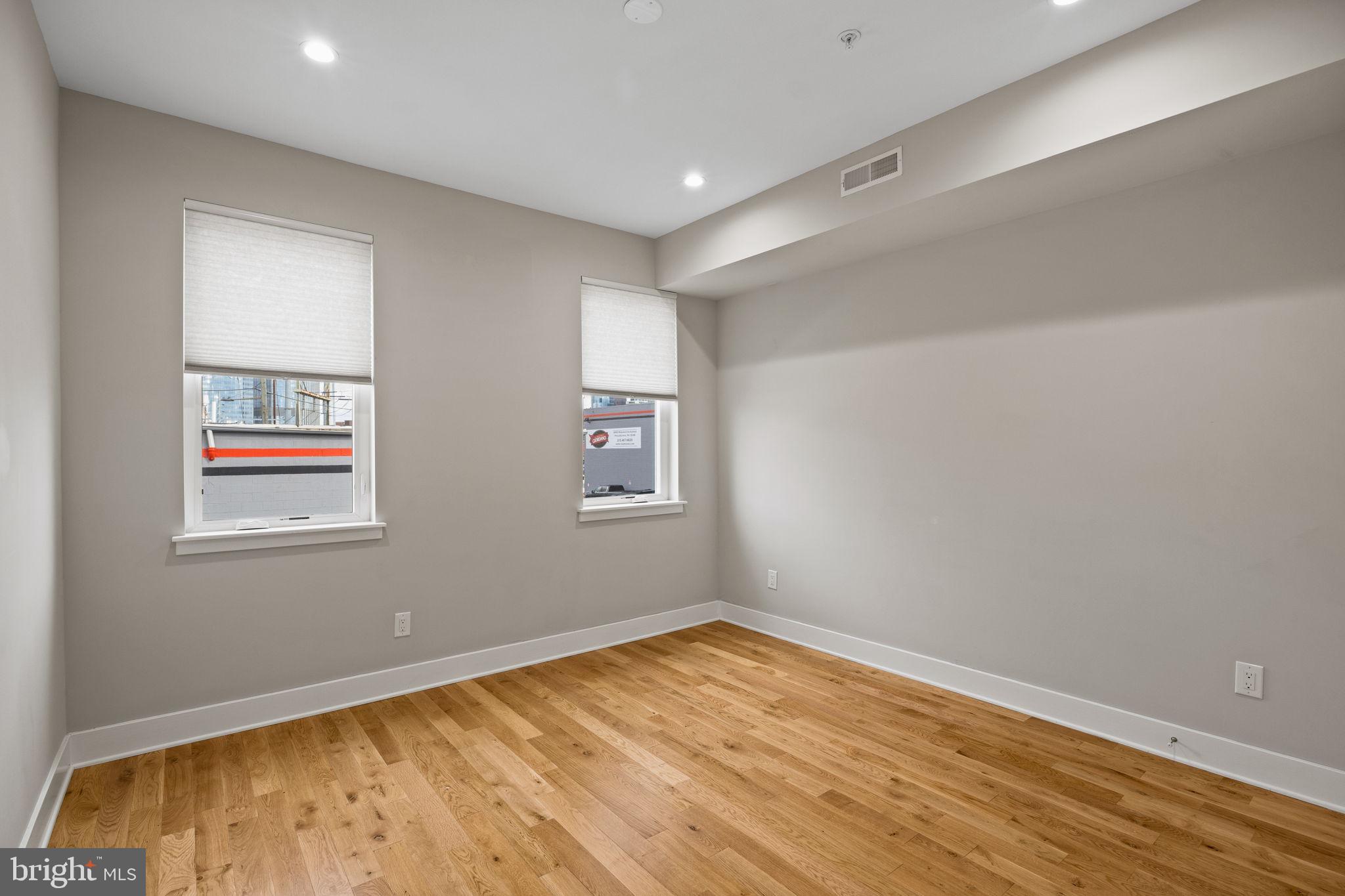 2643 ELLSWORTH STREET