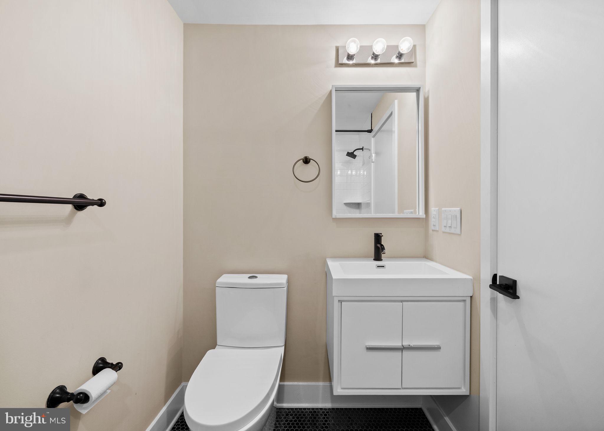 2643 ELLSWORTH STREET