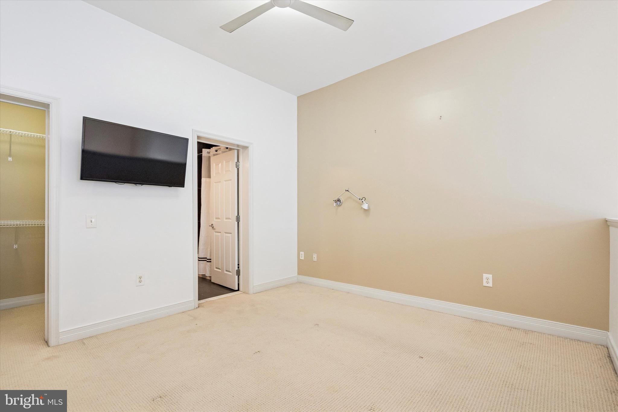 1600 ARCH STREET 2008