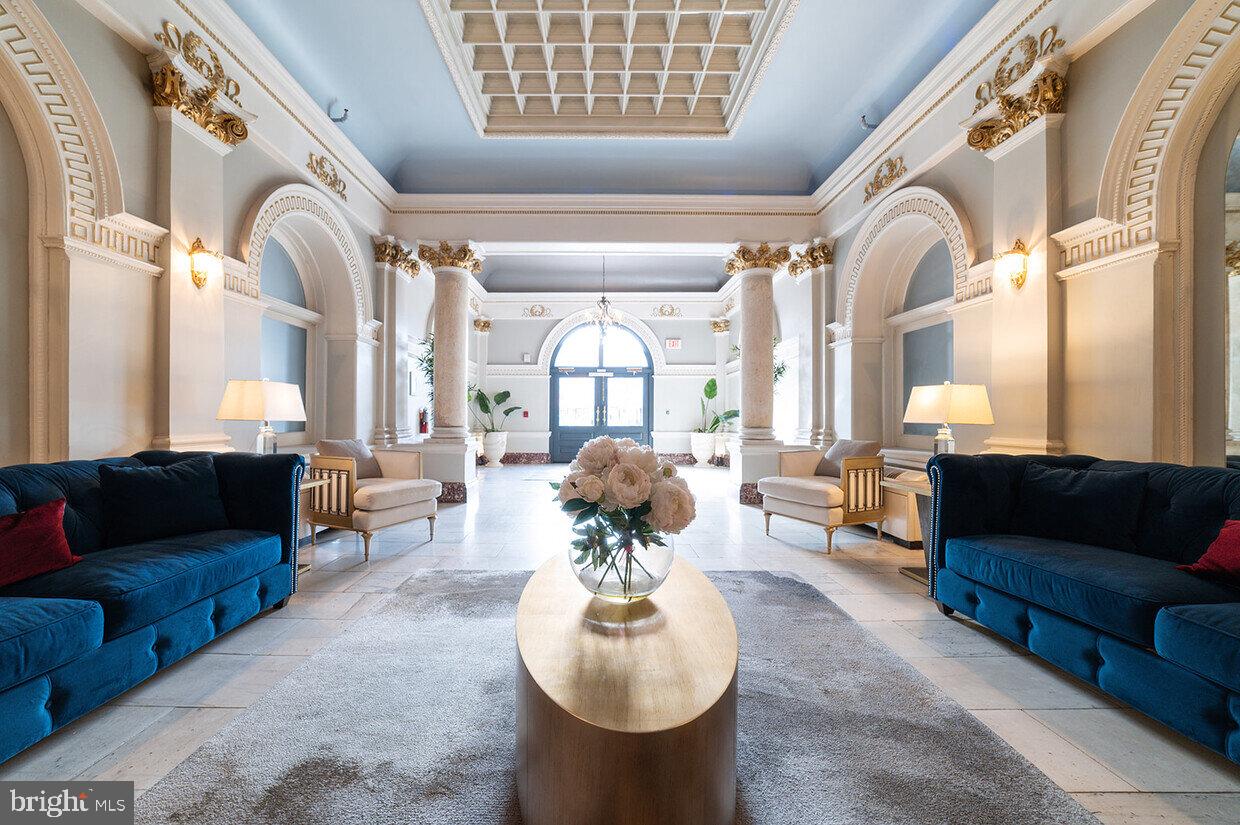 699 N BROAD STREET 901