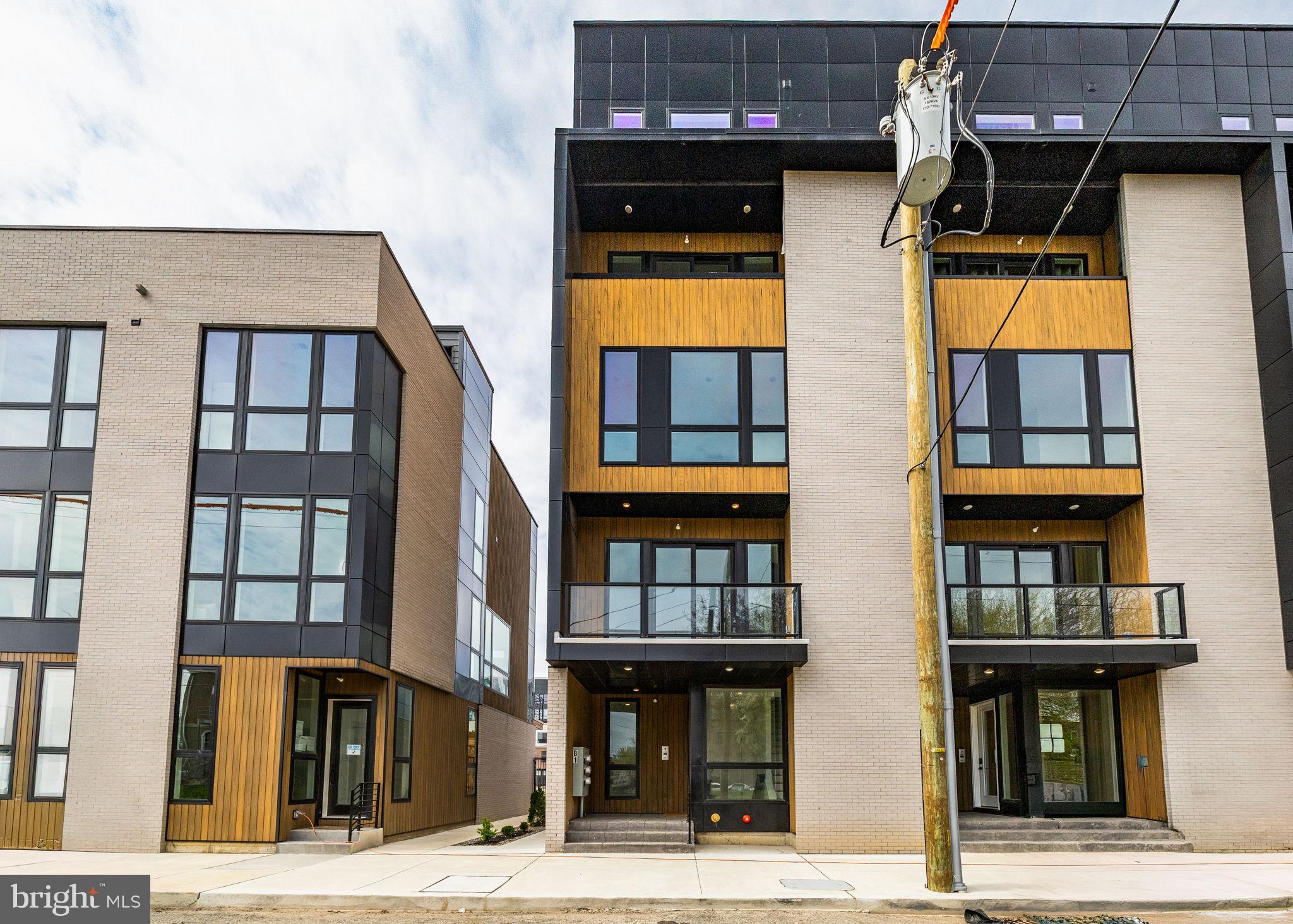 2201 E SOMERSET STREET B4 UPPER