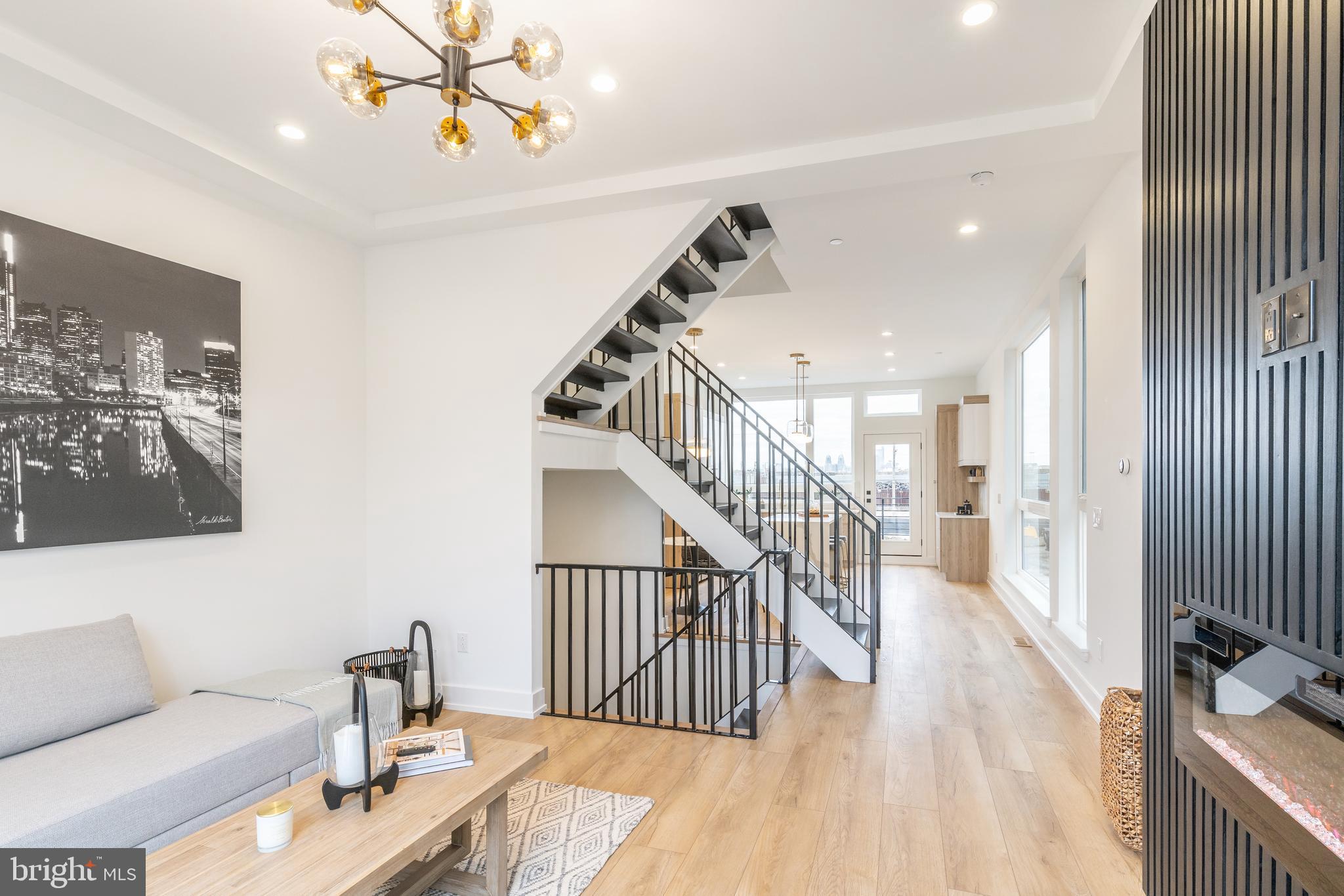 2201 E SOMERSET STREET A 22