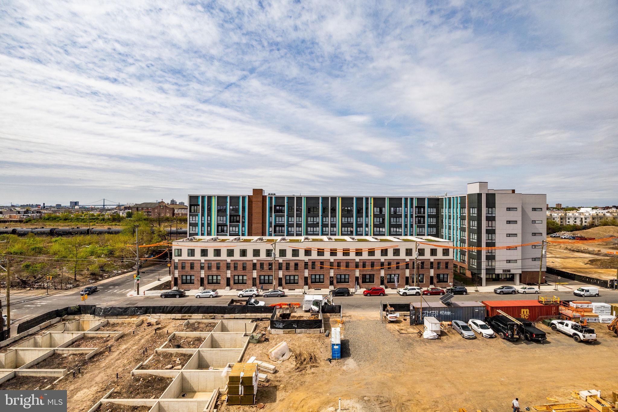 2201 E SOMERSET STREET A 22