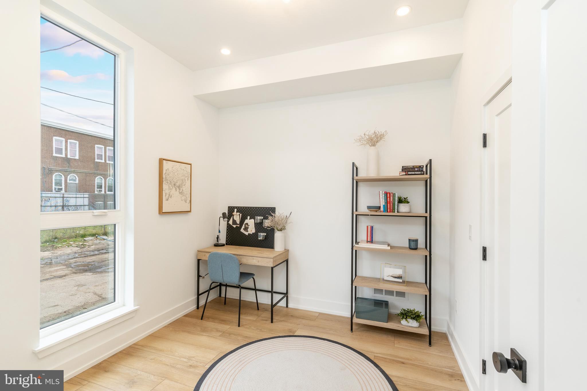 2201 E SOMERSET STREET A 22