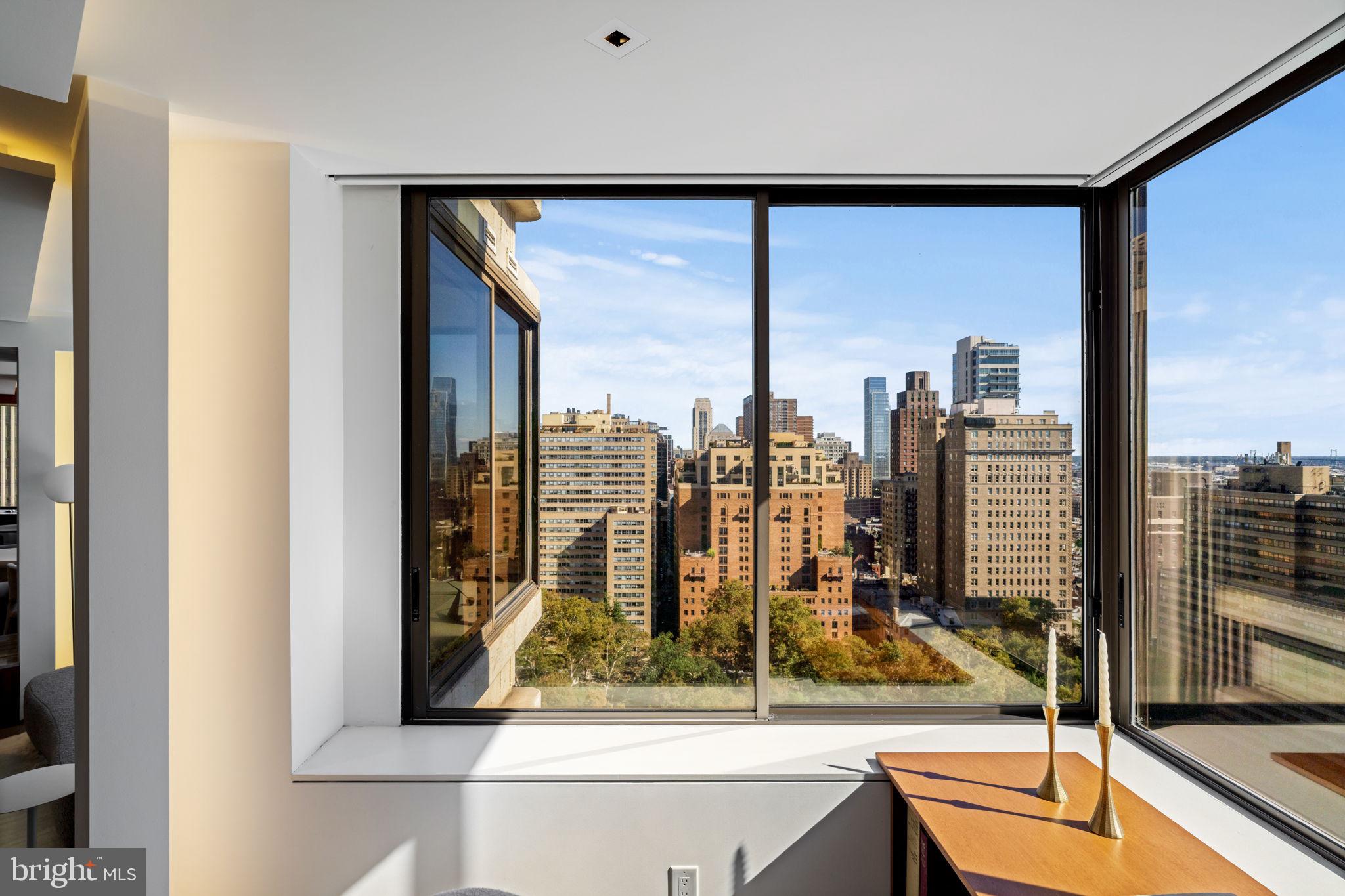 202 W RITTENHOUSE SQUARE 10 2106-2107