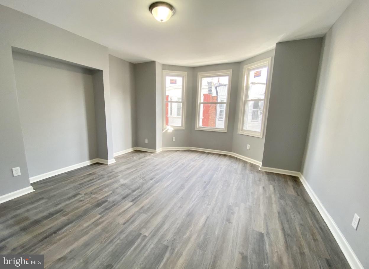 2922 W NORRIS STREET