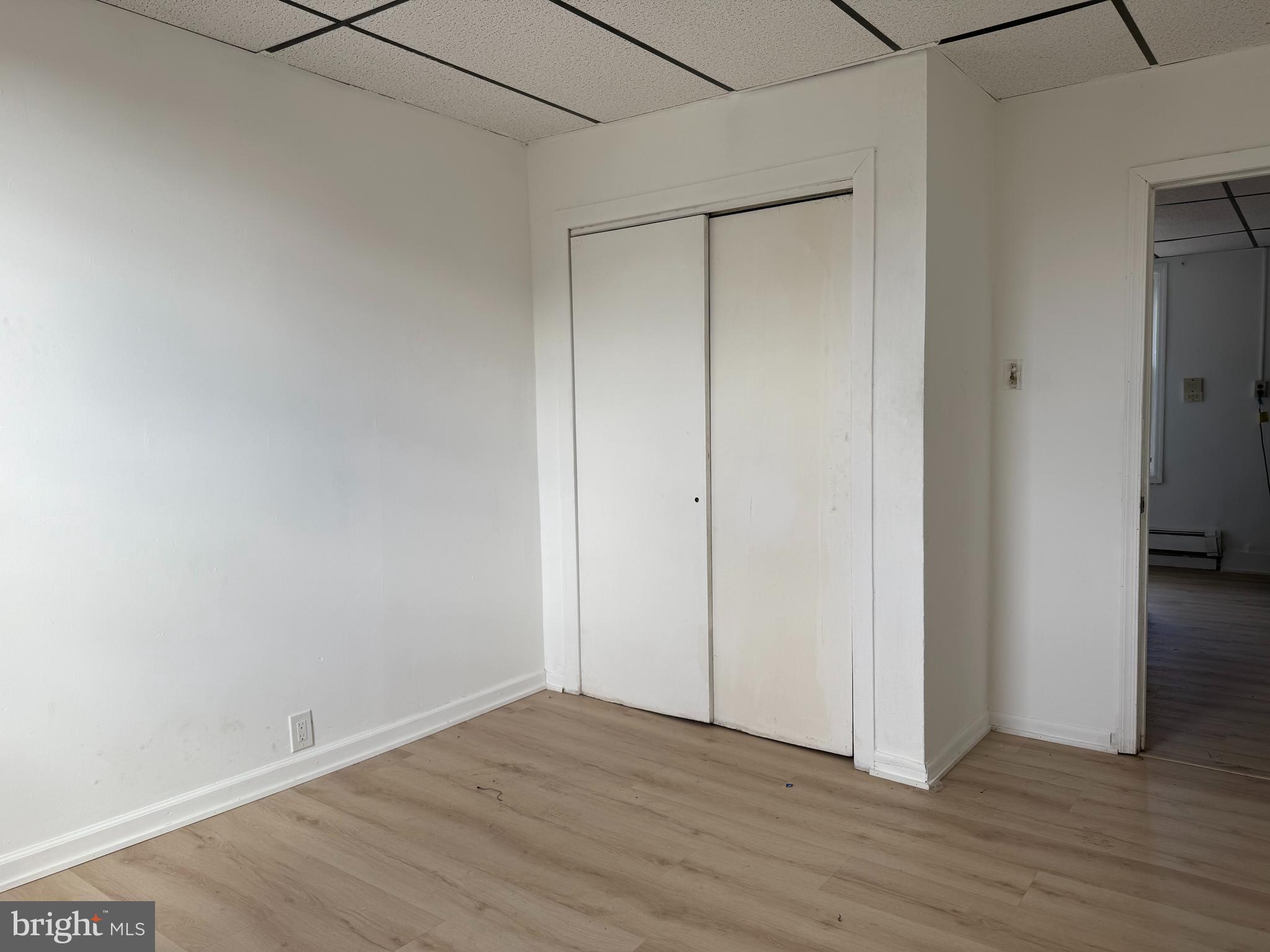 1247 SHACKAMAXON STREET 3