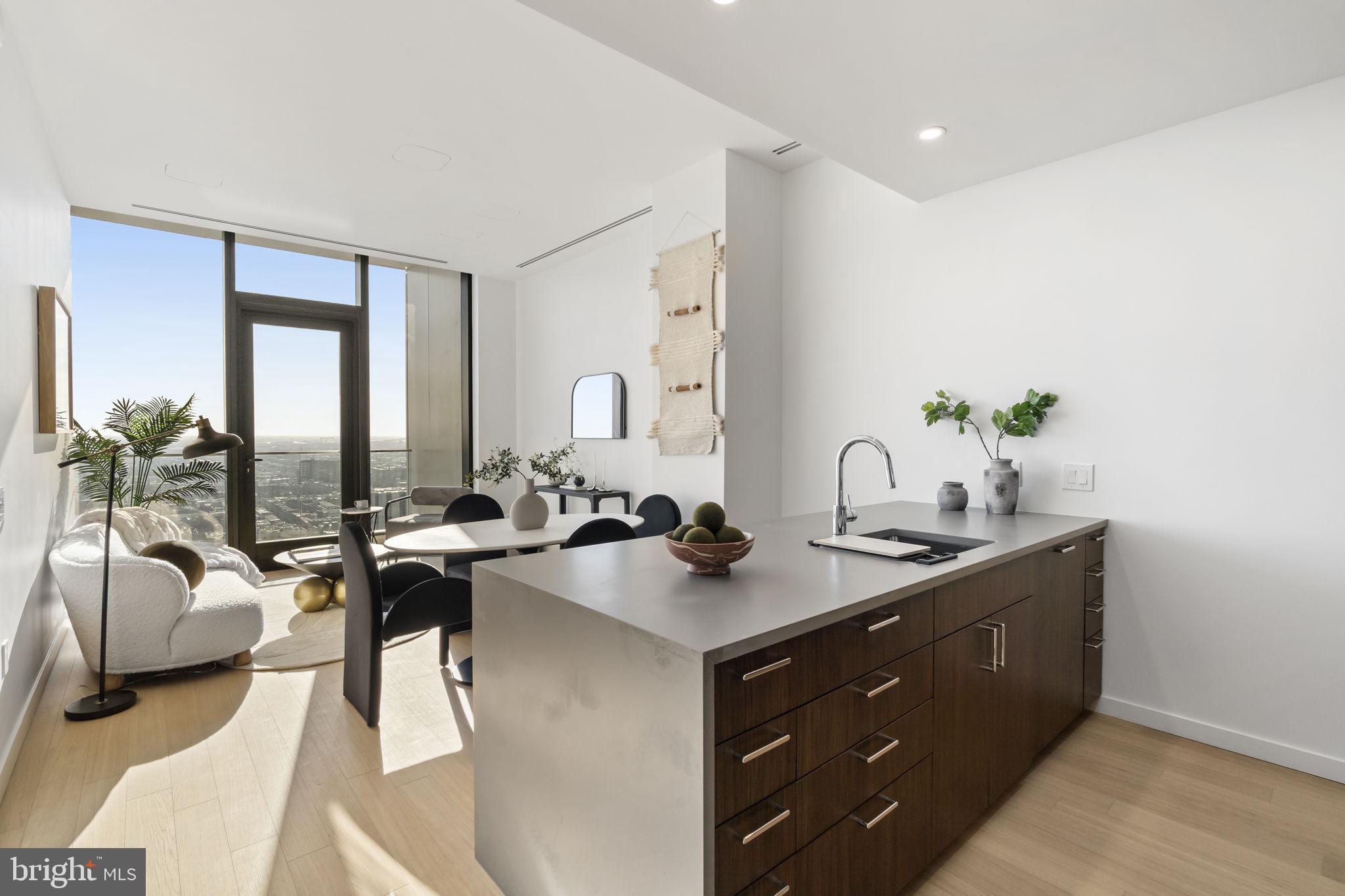 210 S 12TH STREET PH1B