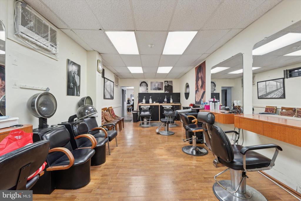 42 S 19TH STREET