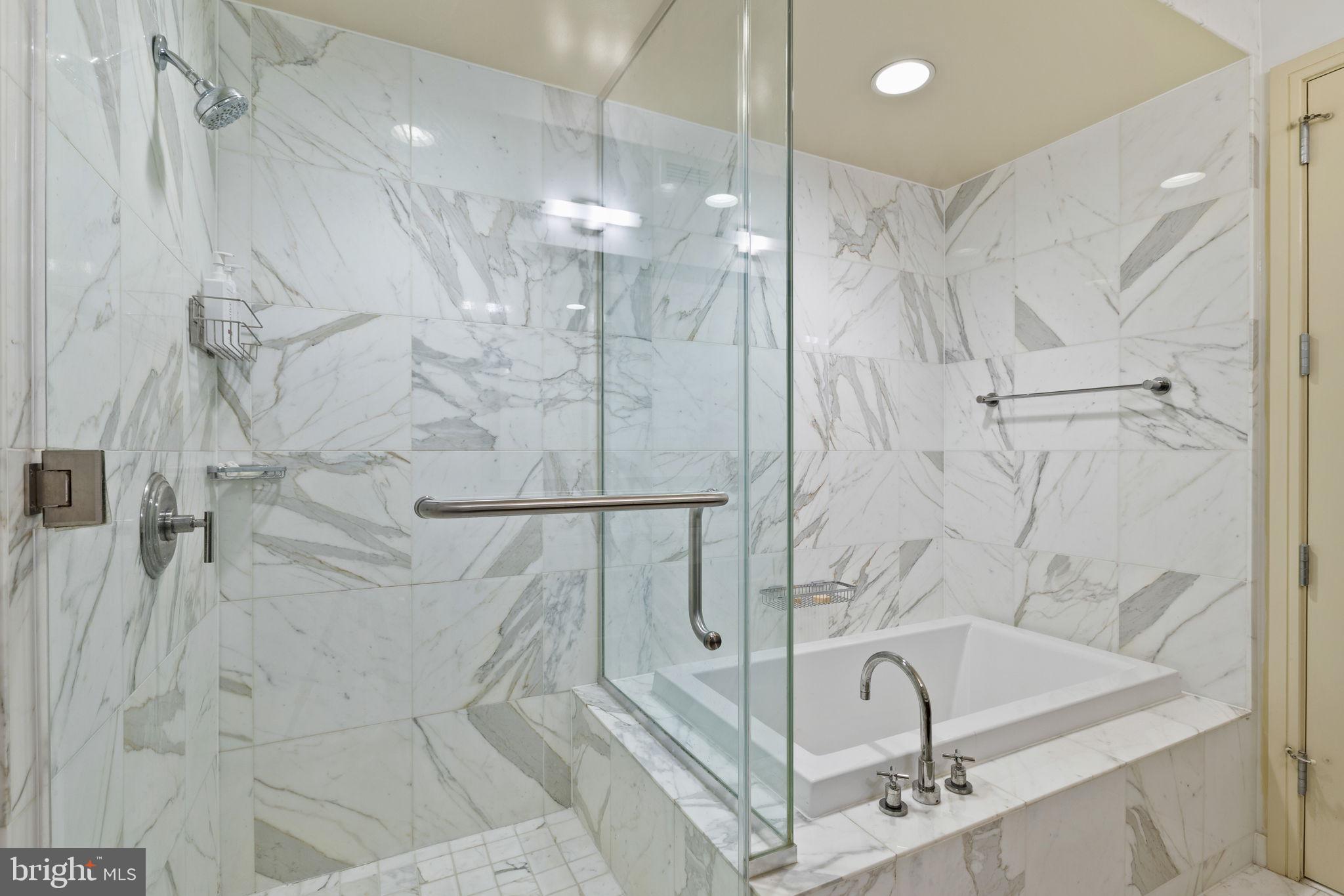 1414 S PENN SQUARE 6H