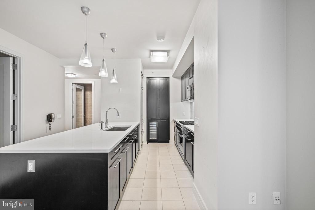 1414 S PENN SQUARE 6H