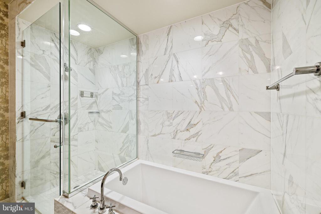 1414 S PENN SQUARE 6H
