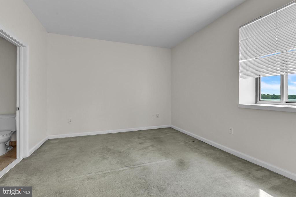 901 N PENN STREET P302