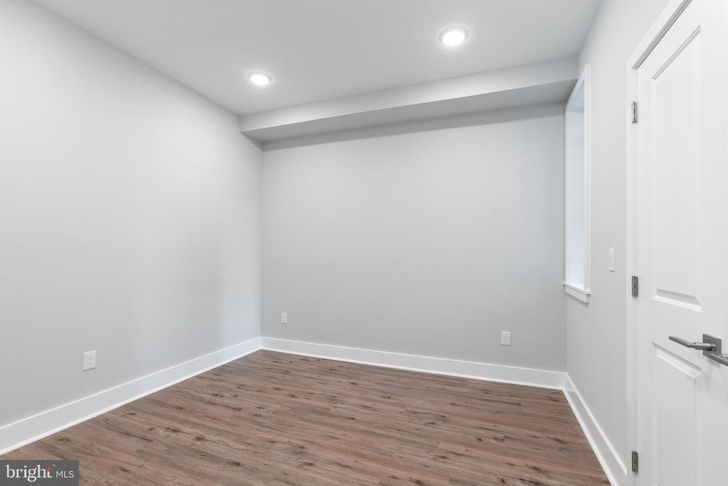 1604 N 6TH STREET 2