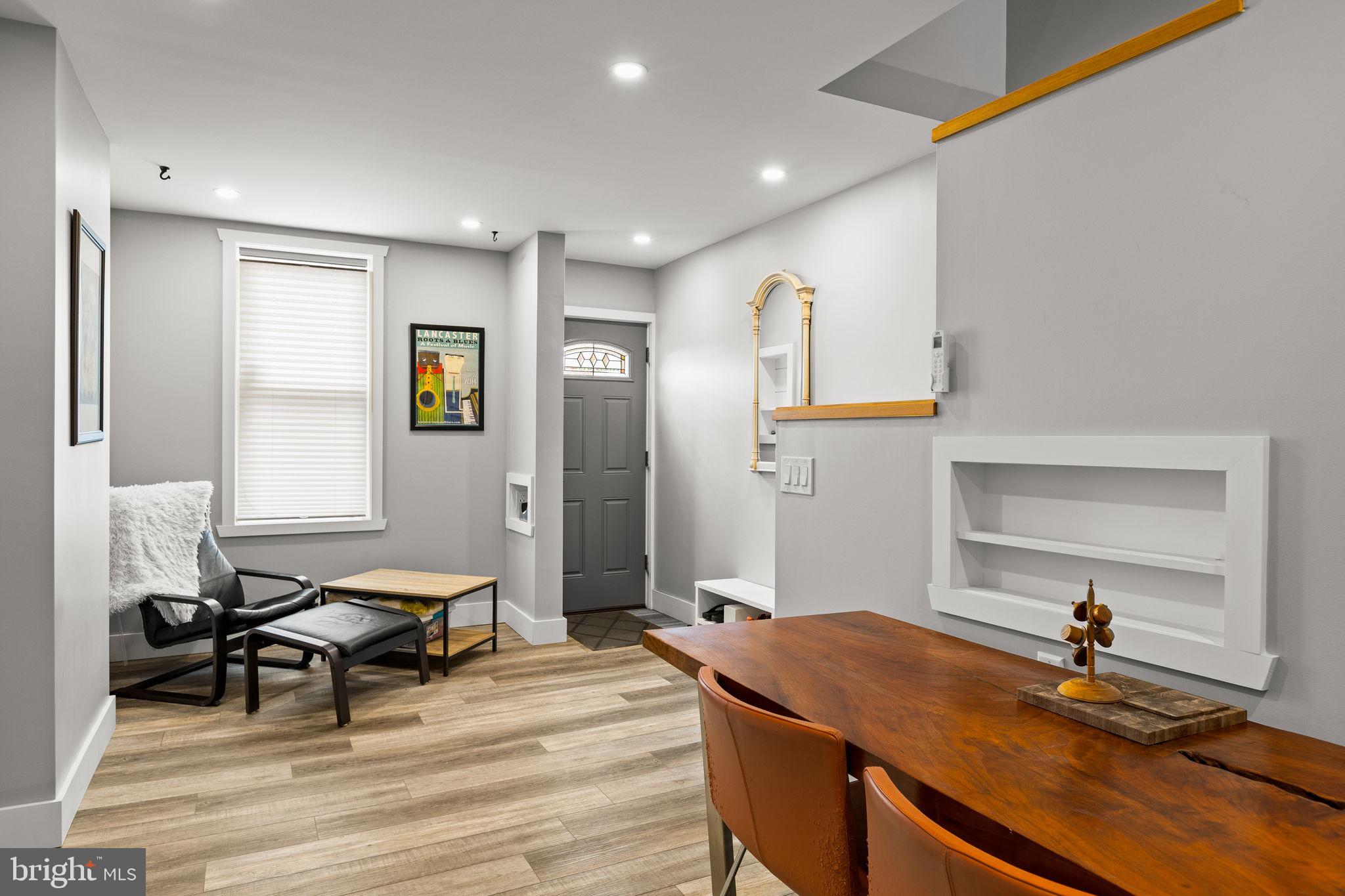 2175 E HAGERT STREET