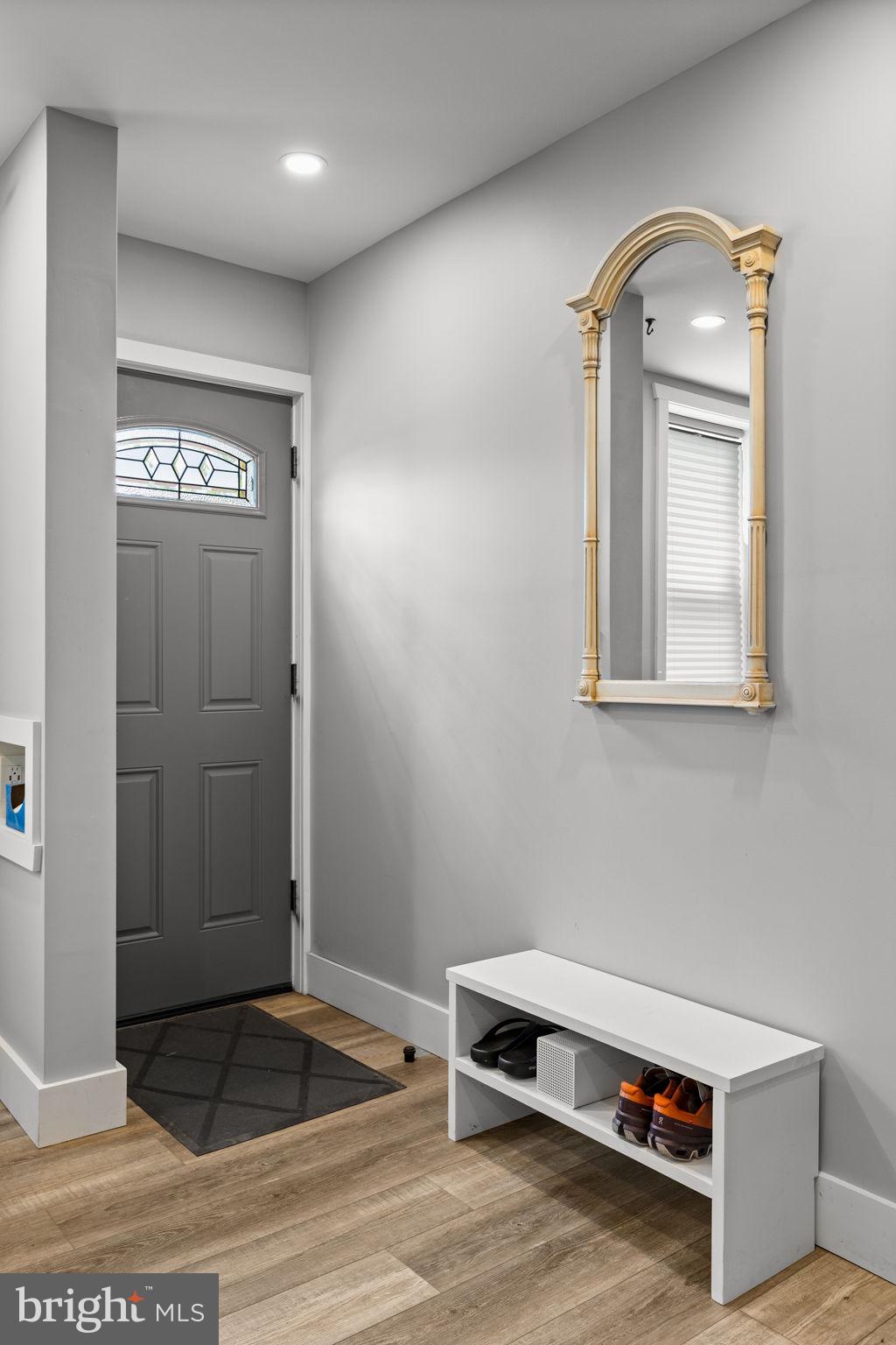 2175 E HAGERT STREET