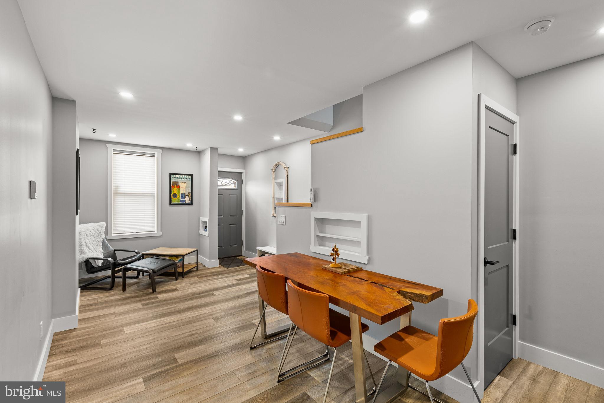 2175 E HAGERT STREET