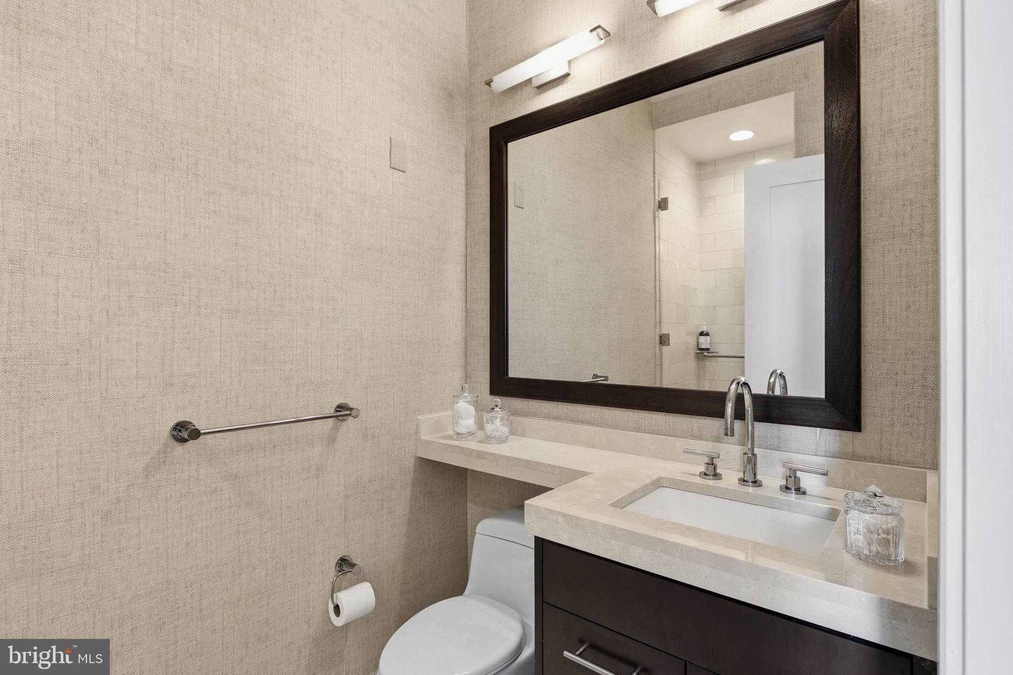 1414 PENN SQUARE S 38GH