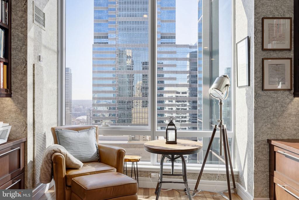 1414 PENN SQUARE S 38GH