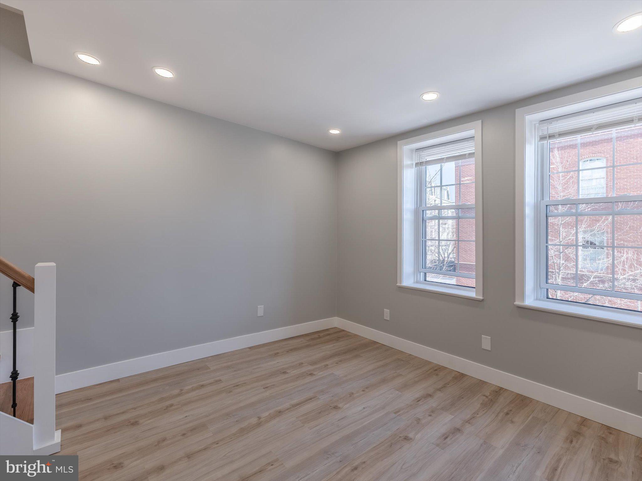 672 N 19TH STREET 2ND FL