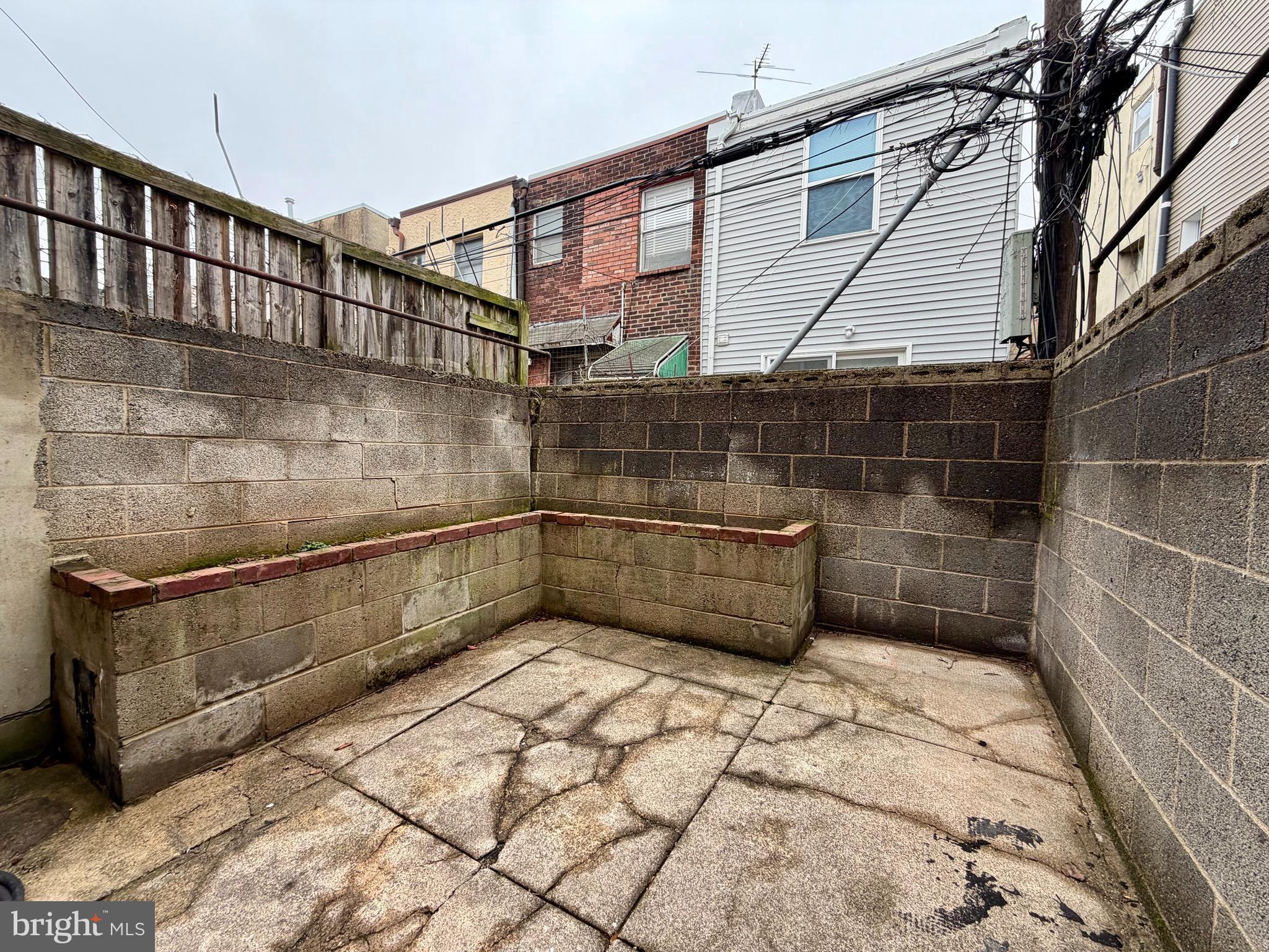 846 SEARS STREET