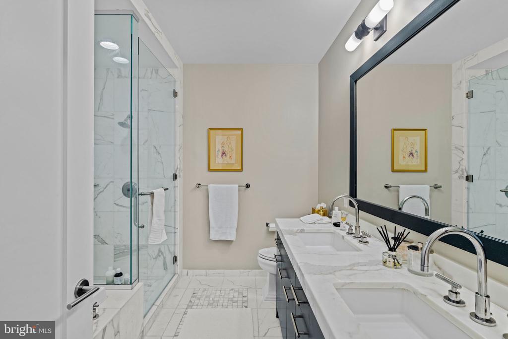 1414 S PENN SQUARE 10A