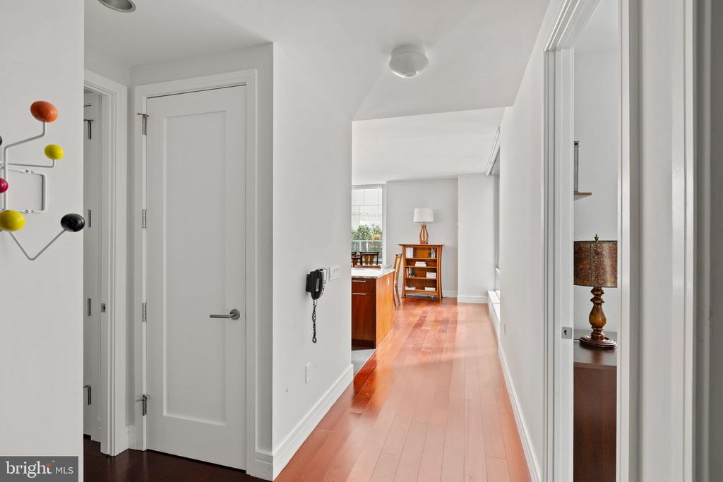 1414 S PENN SQUARE 10A