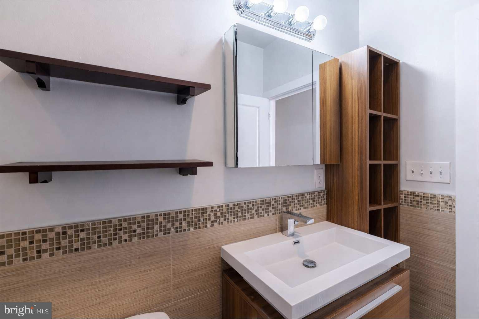 2549 GRAYS FERRY AVENUE A