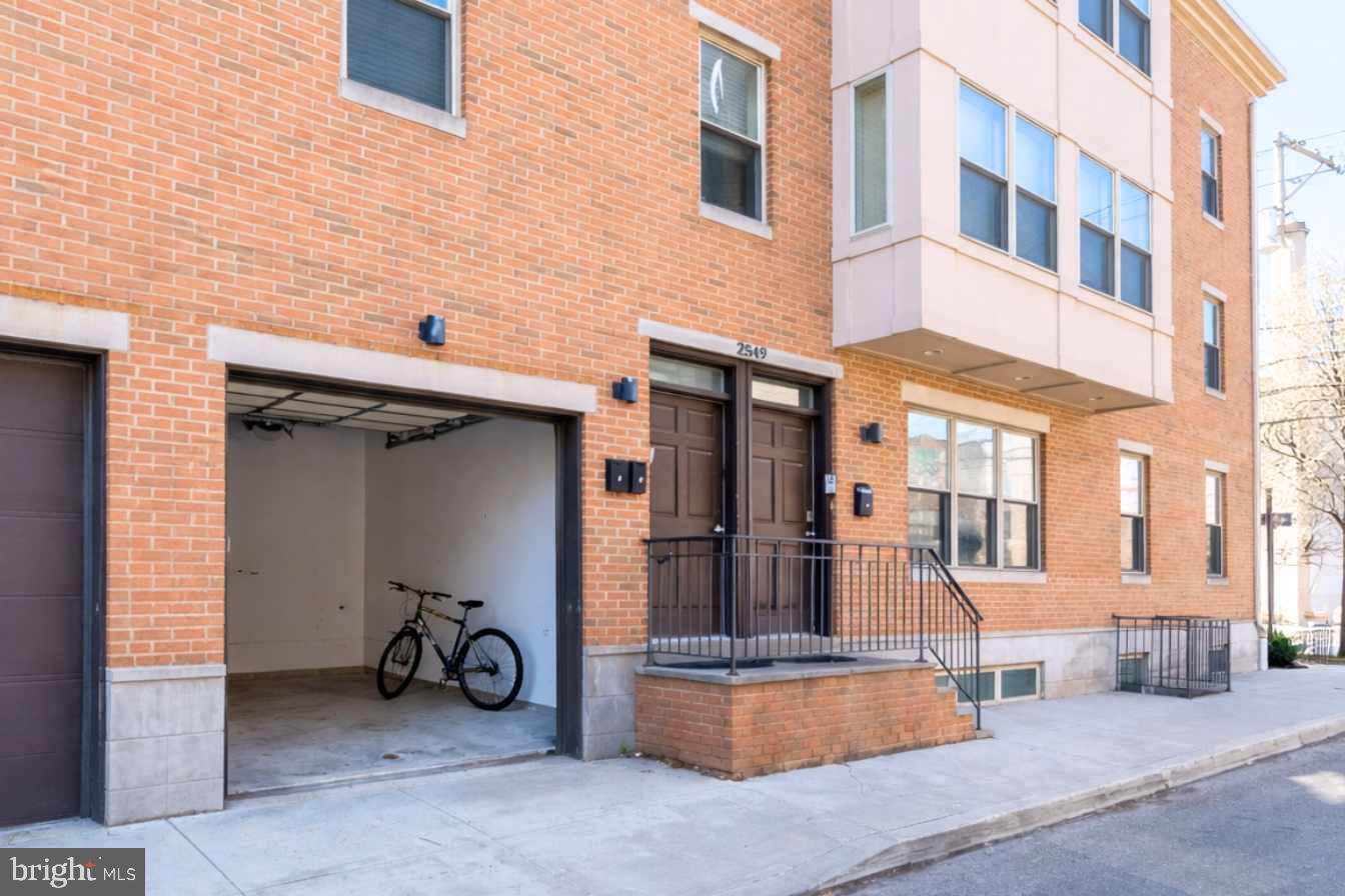 2549 GRAYS FERRY AVENUE A