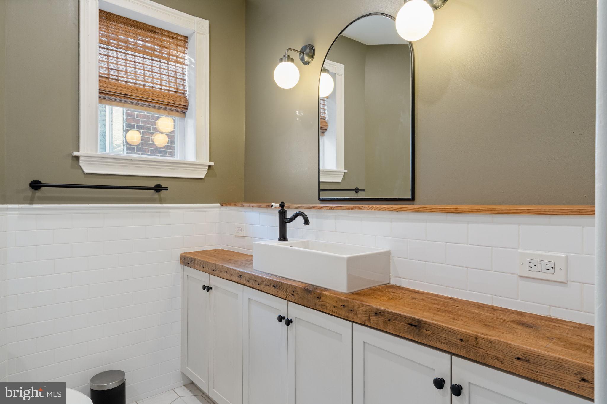 2358 E CLEARFIELD STREET