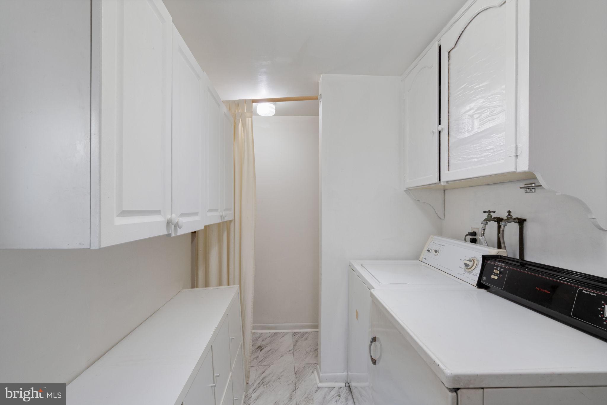 2358 E CLEARFIELD STREET