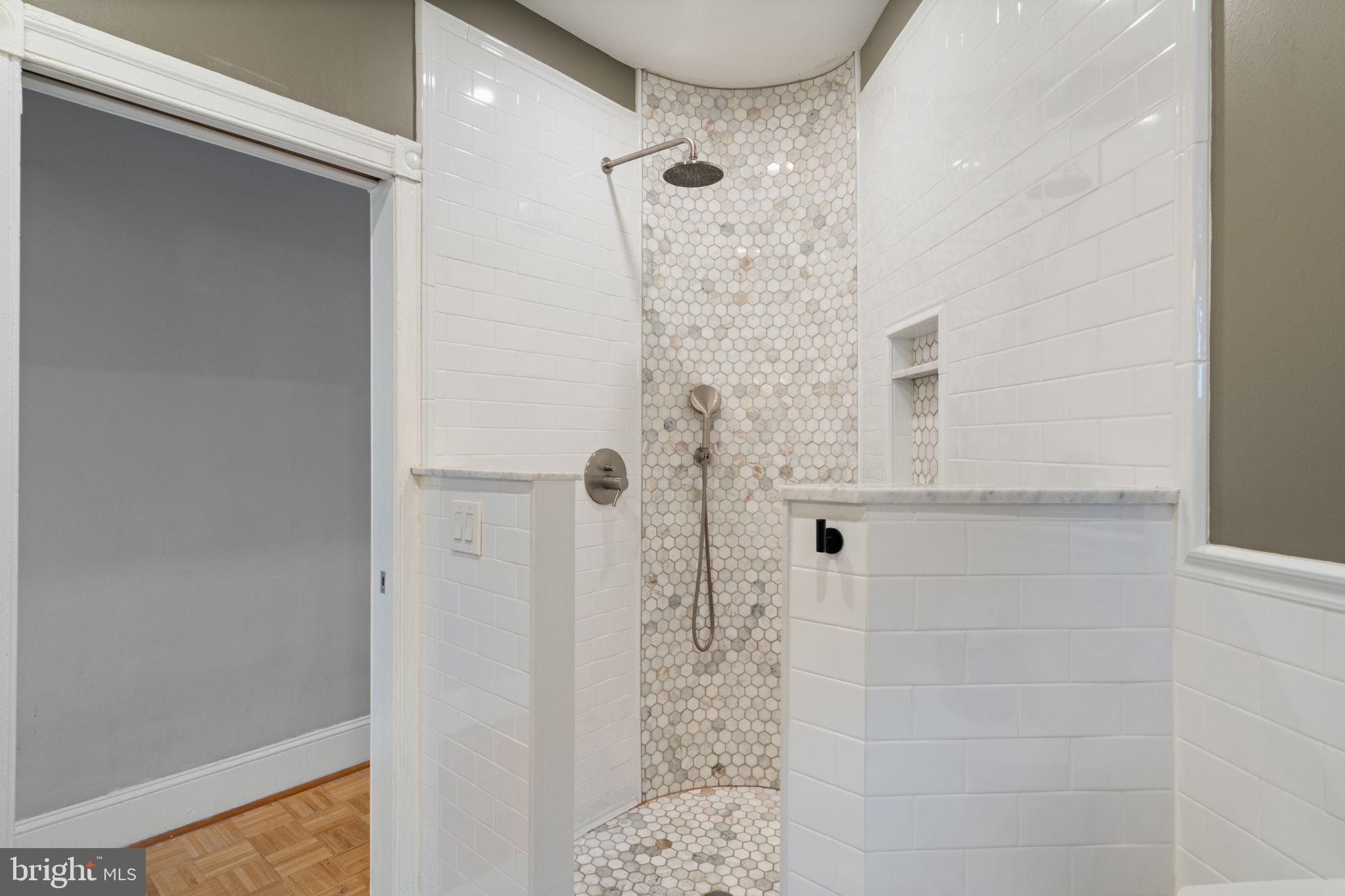 2358 E CLEARFIELD STREET