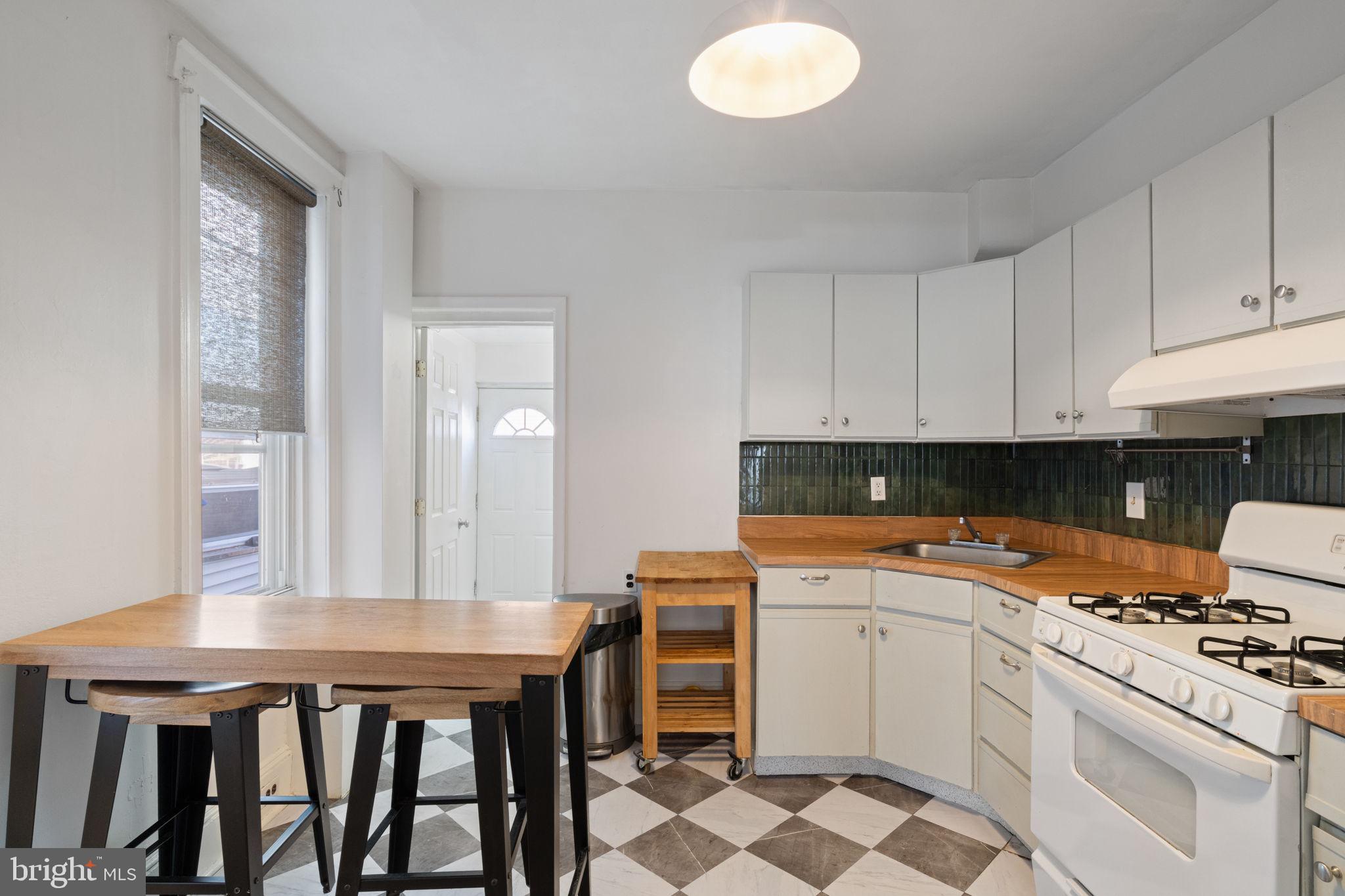 2358 E CLEARFIELD STREET