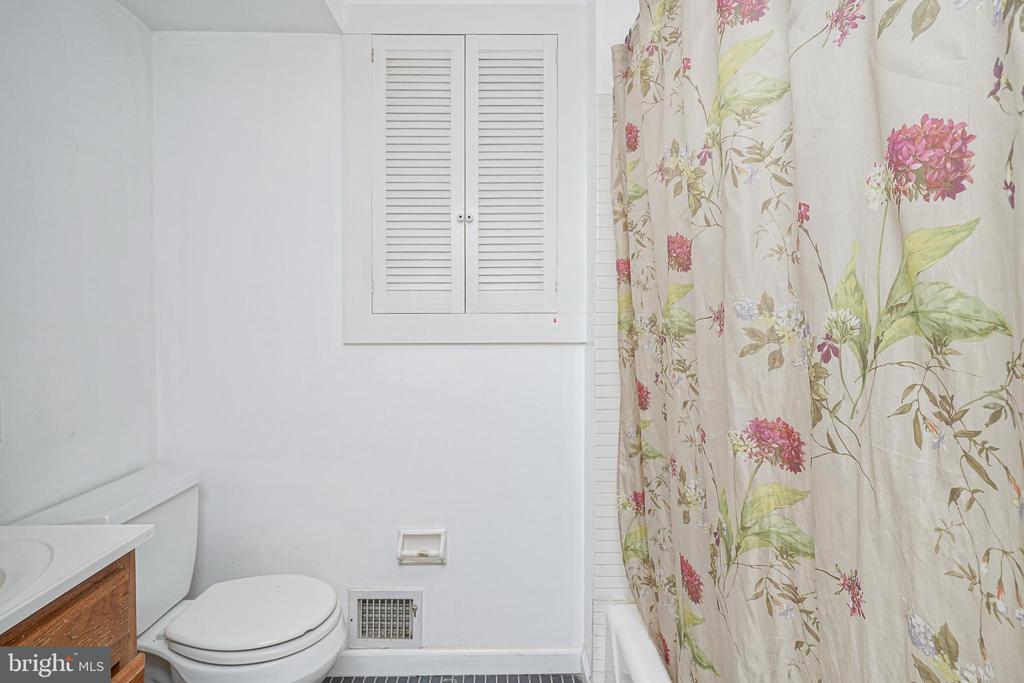 522 S 24TH STREET