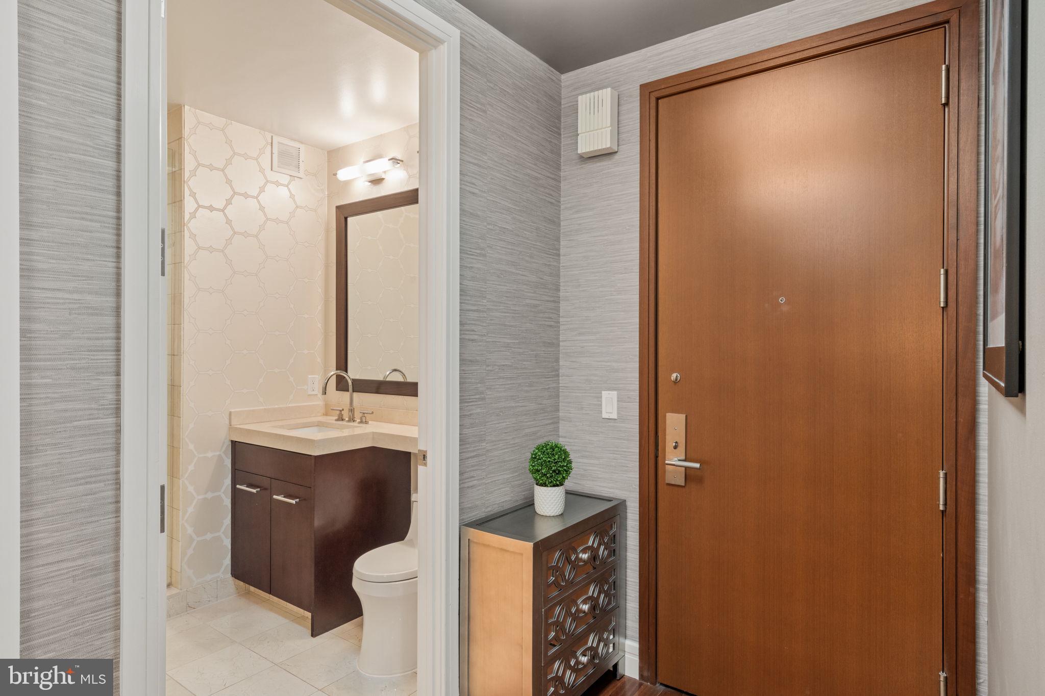 1414 S PENN SQUARE 6A