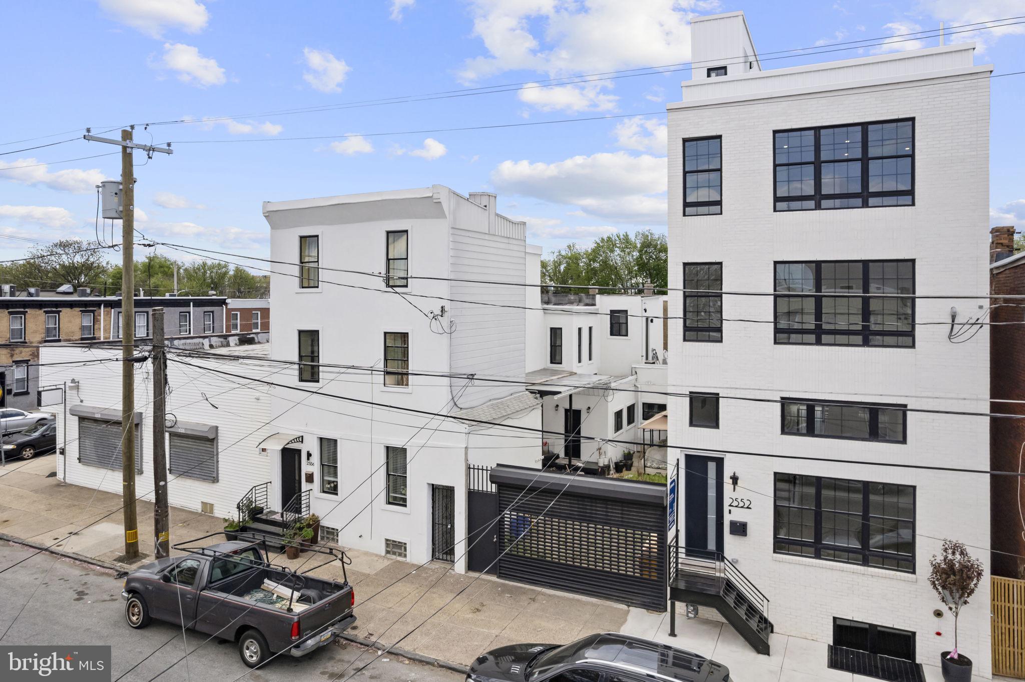 2552 SOMERSET STREET