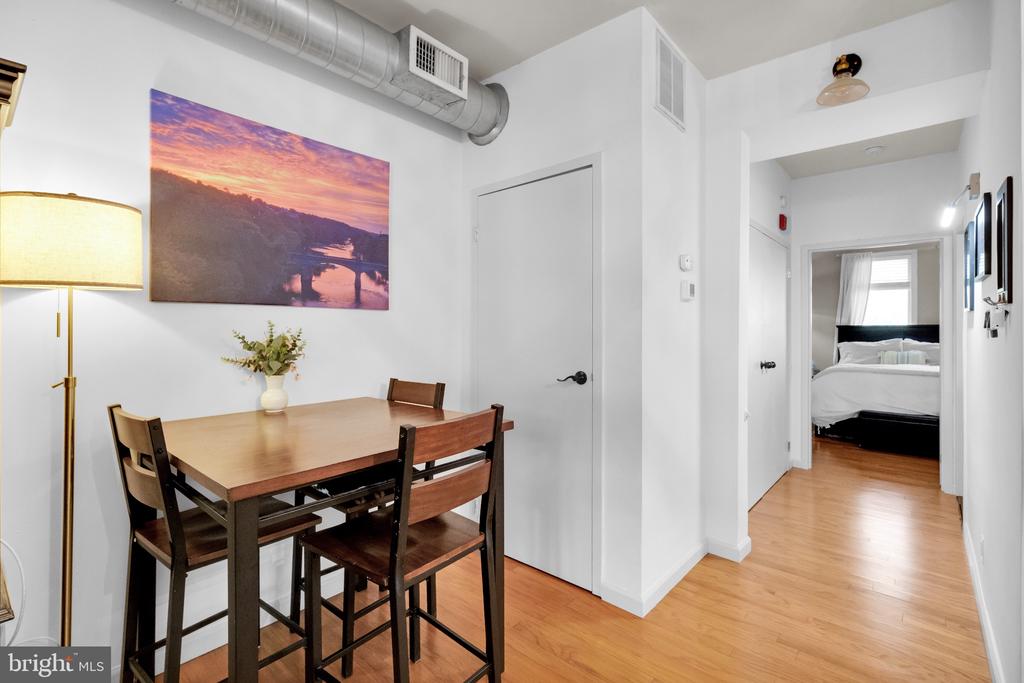 182 GAY STREET 104