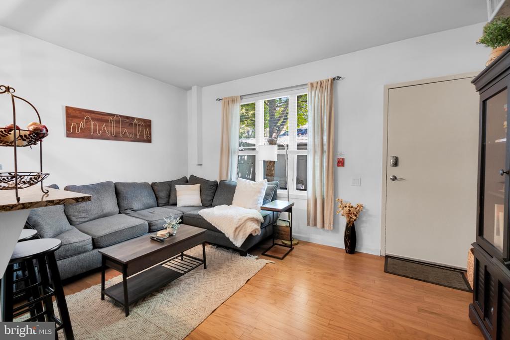 182 GAY STREET 104