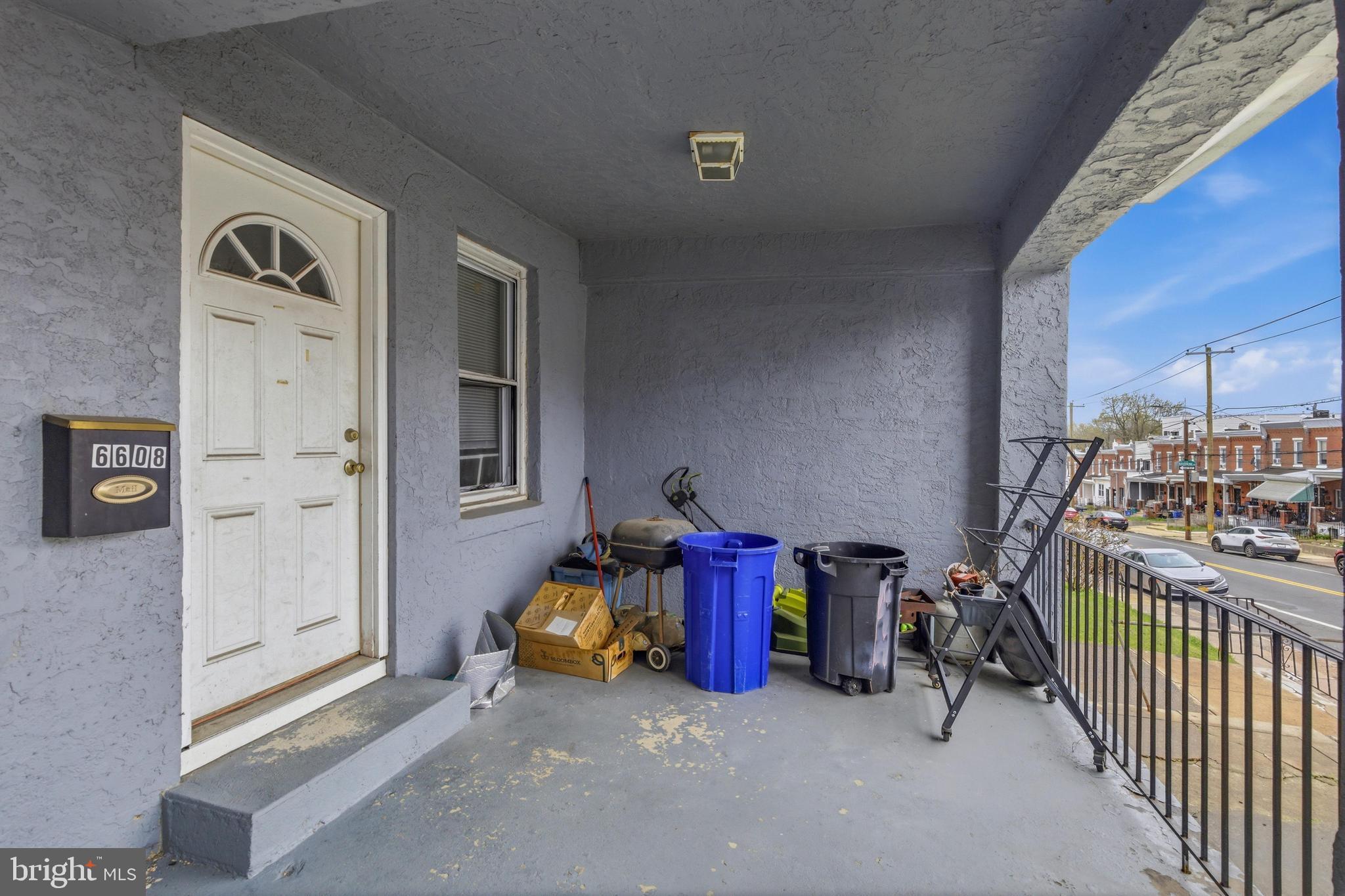 6608 LANSDOWNE AVENUE