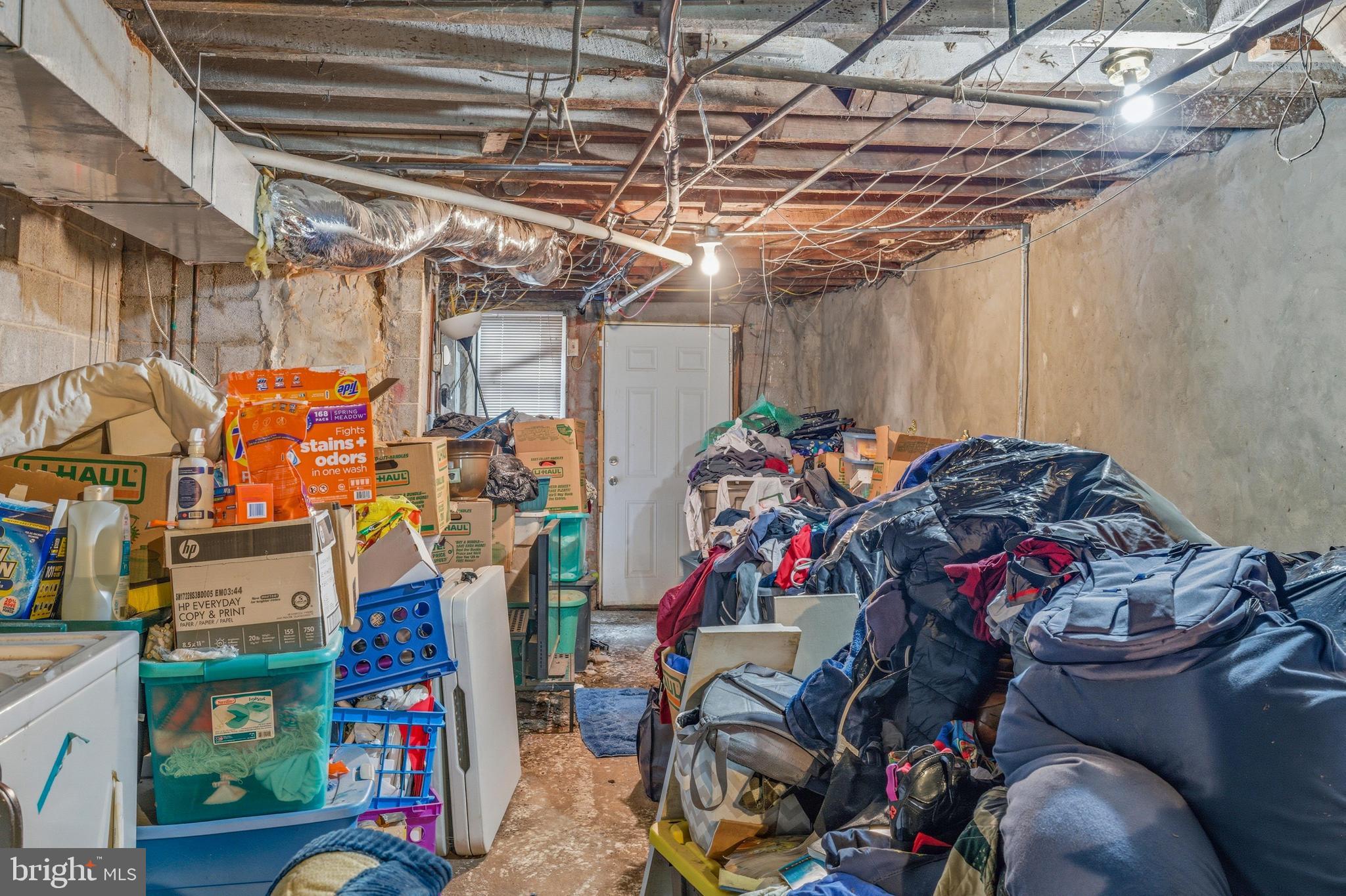 6608 LANSDOWNE AVENUE