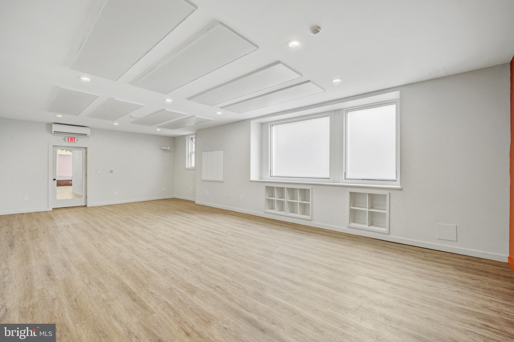 626 S 7TH STREET