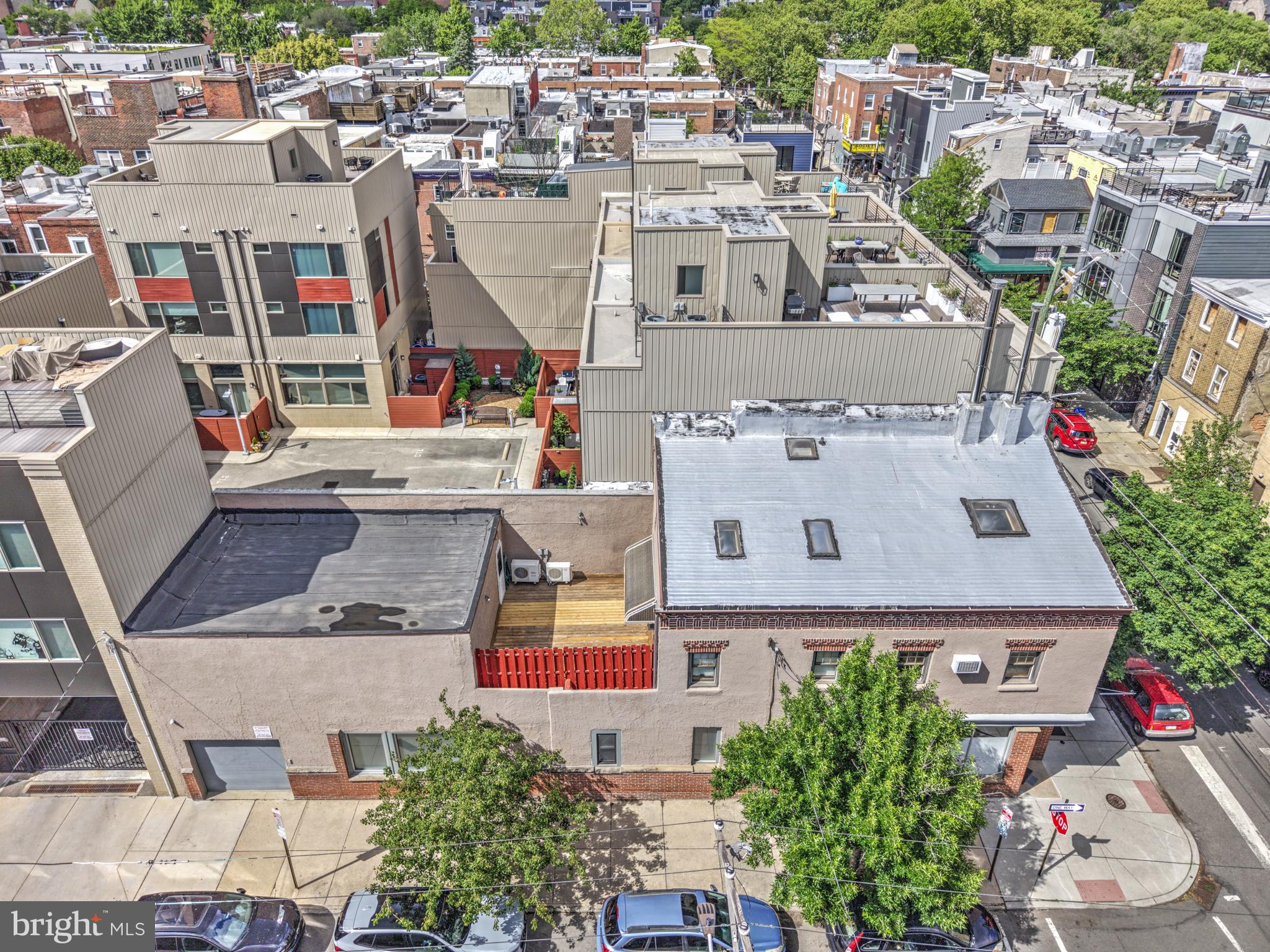 626 S 7TH STREET
