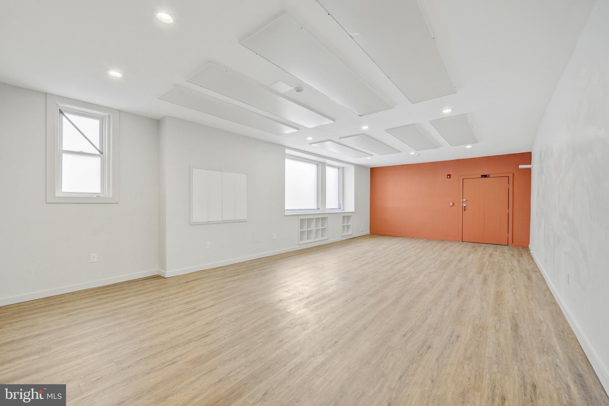 626 S 7TH STREET