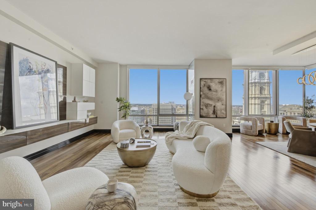 1414 S PENN SQUARE Unit: 27CDE