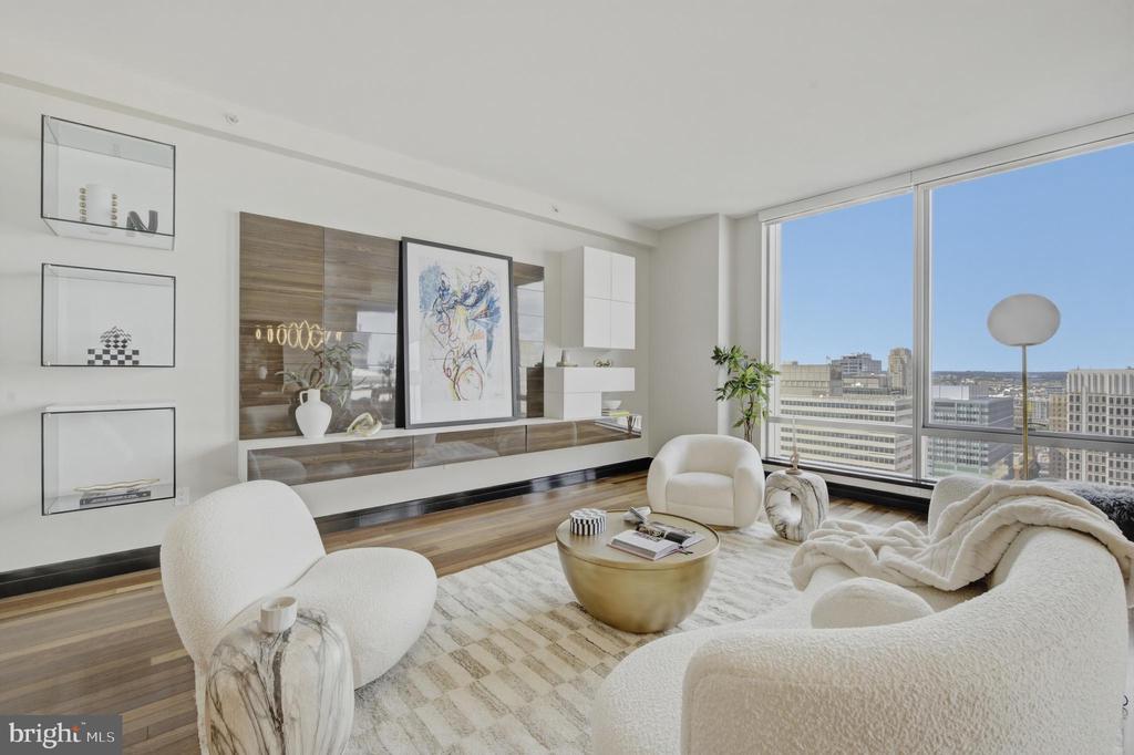 1414 S PENN SQUARE Unit: 27CDE