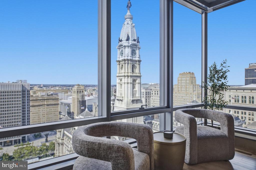 1414 S PENN SQUARE Unit: 27CDE