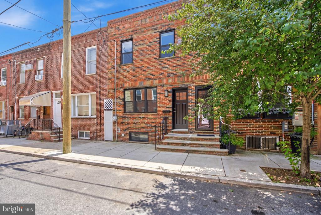 1110 PIERCE STREET