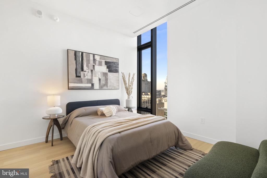 210 S 12TH STREET Unit: PH2A