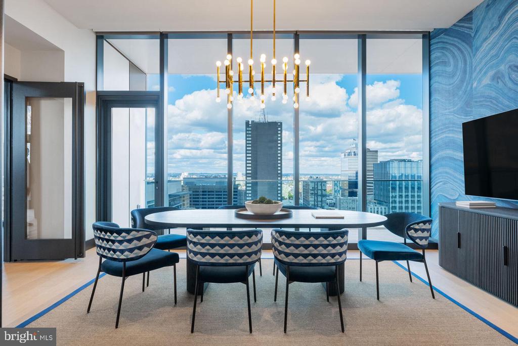 210 S 12TH STREET Unit: PH2A