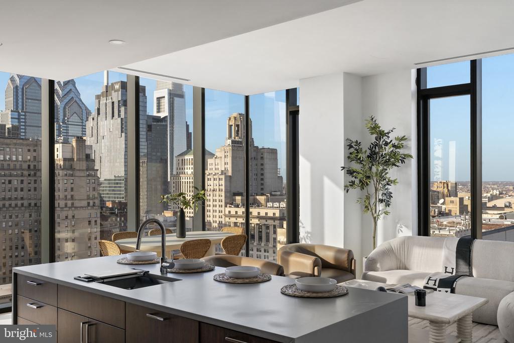 210 S 12TH STREET Unit: PH2A